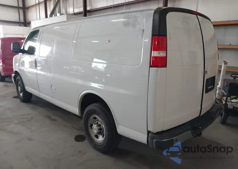 2020 Chevrolet Express Cargo Rwd 2500 Regular Wheelbase Wt из США, поврежденный, VIN 1GCWGAFP5L1185807